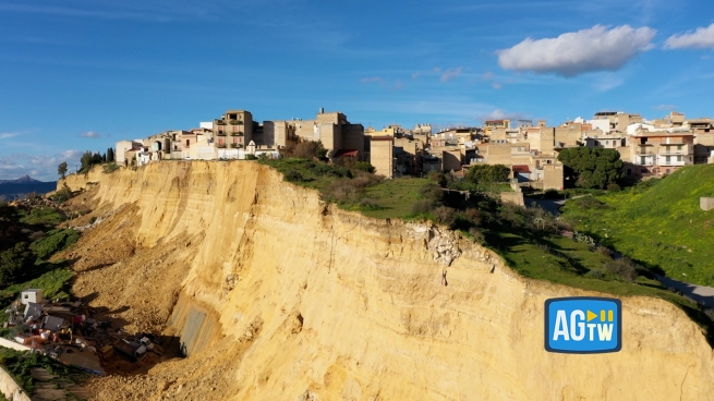 Frana a Niscemi: evacuati 1500 cittadini, la situazione è critica