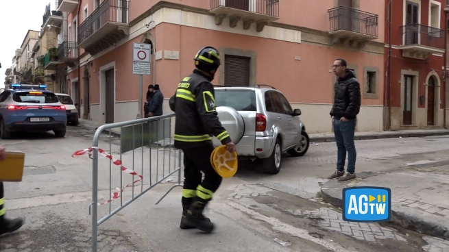 Niscemi: residenti sgomberano case nella zona rossa